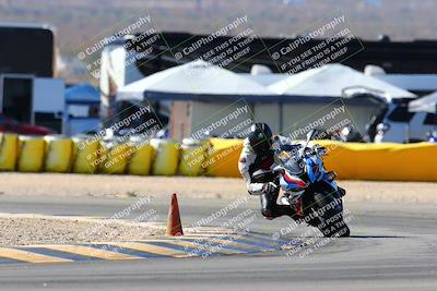 media/Feb-12-2022-SoCal Trackdays (Sat) [[3b21b94a56]]/Turn 2 (1045am)/